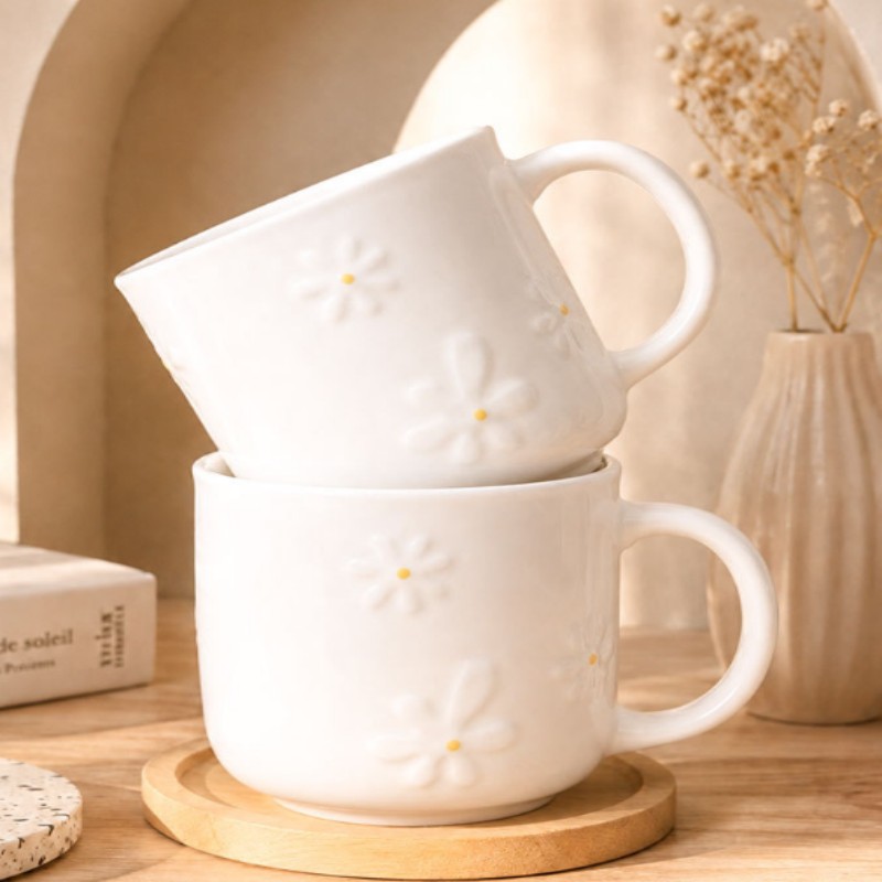 Præget Daisy keramisk kaffekrus